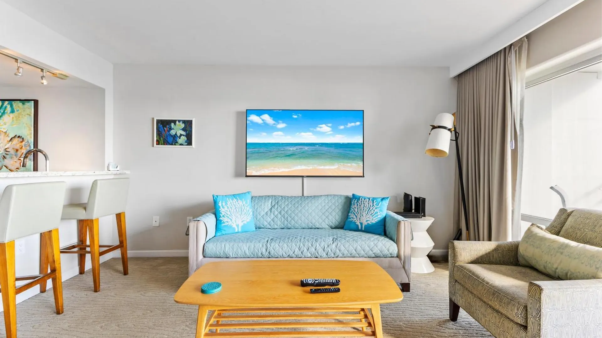 Breathtaking Studio Ocean Views! Pool! Beach! Honolulu 0*,